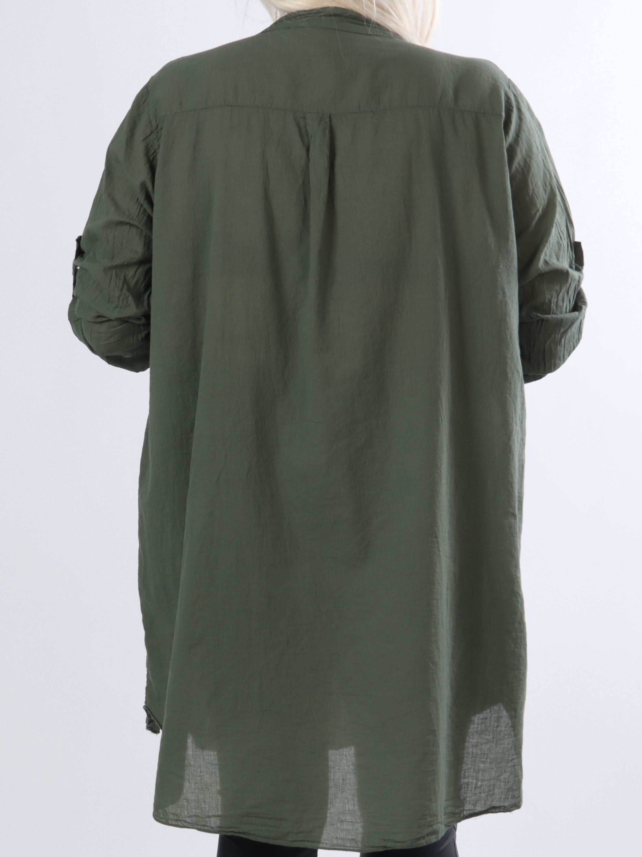 Berna Plain - Plus size skjorta med fickor